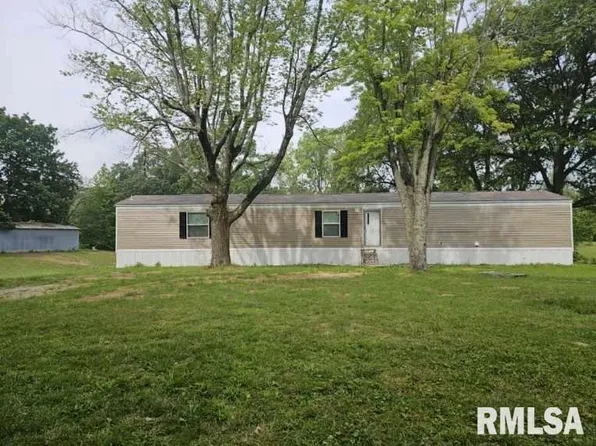 13797 N Two Mile Creek Ln, Mount Vernon, IL 62864