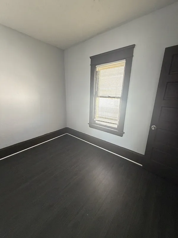 1 bed, 1.0 bath, 810 sqft, $950 — Photo 4