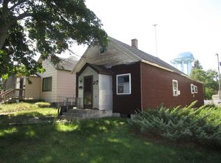 217 N 20th St, Escanaba, MI 49829