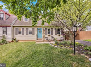 833 Locust St, Denver, PA 17517