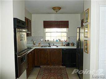 3rd image of 12204 Blackheath Ct