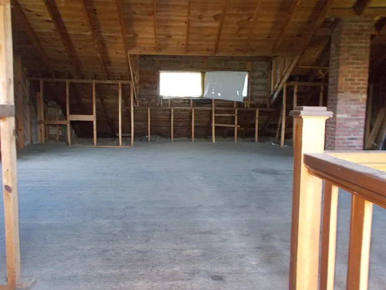 3611 Chester Blvd — Photo 25
