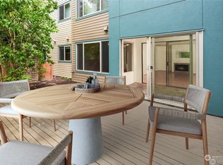 2210 NE 92nd St APT 106, Seattle, WA 98115