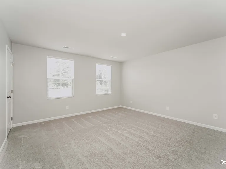 1017 Jeffrey Ct SW — Photo 8