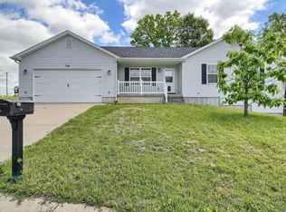 704 Gracie Way, Saint Clair, MO 63077