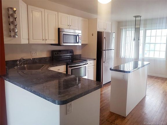 4th image of 87 Marjorie Ln #87