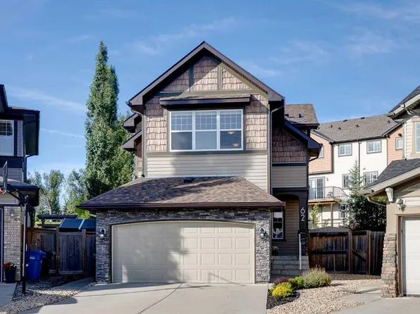 62 NE Panamount Plz NW, Calgary, AB T3K 0J8