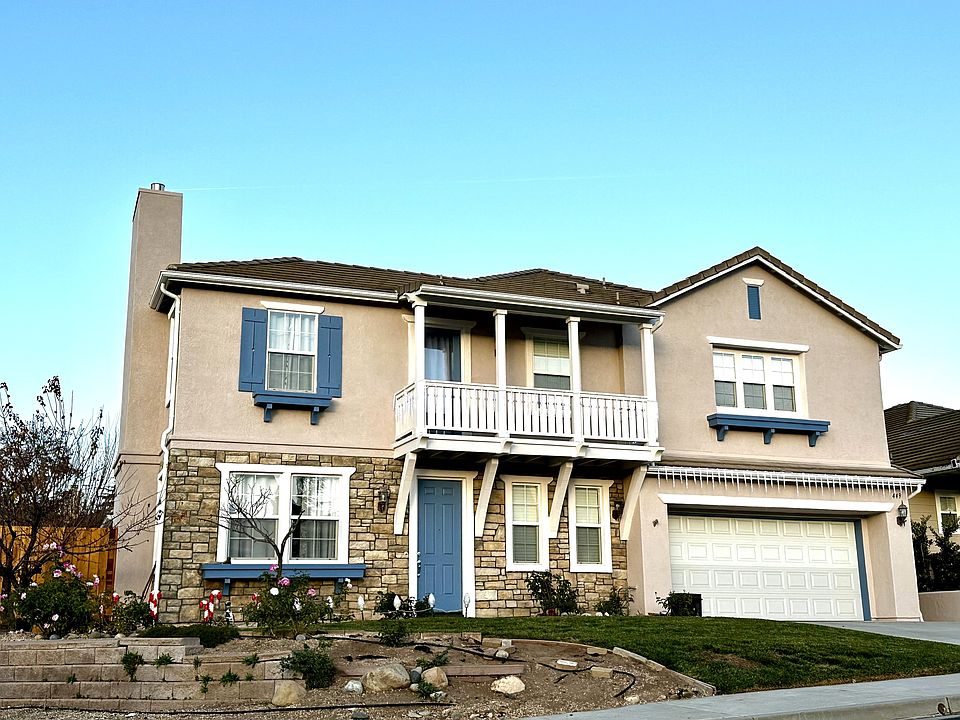 1st image of 449 Hawk Canyon Ct