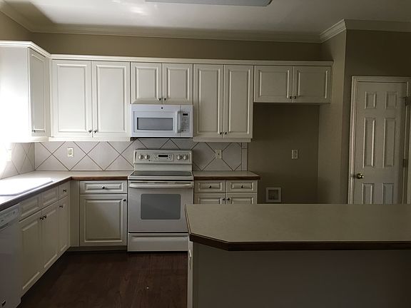 Open Kitchen