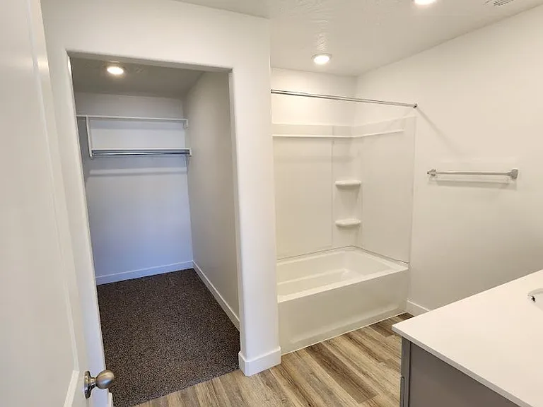 1530 S Wagon Box Way — Photo 14