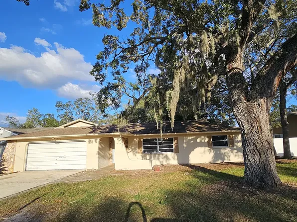 1270 Deltona Blvd, Spring Hill, FL 34606