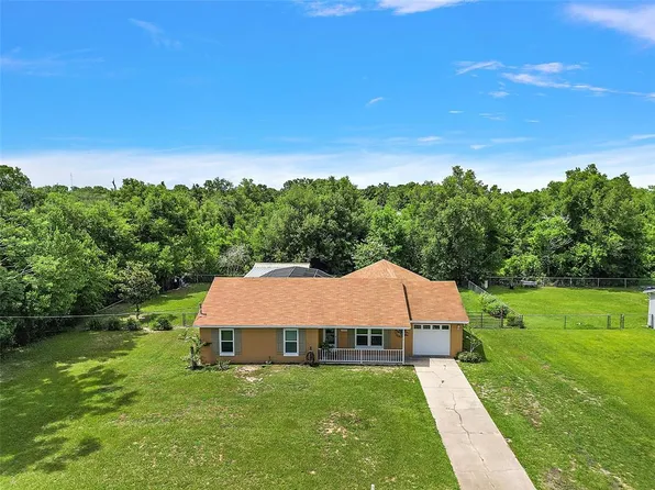 19335 E 5th St, Umatilla, FL 32784