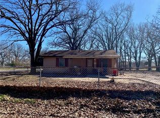 101 Bluebonnet Dr, Gun Barrel City, TX 75156