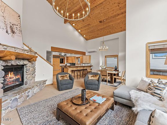 5th image of 1096 Stonebridge Cir