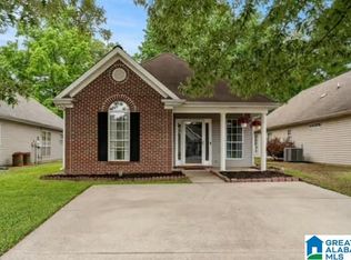 108 Hidden Creek Pkwy, Pelham, AL 35124