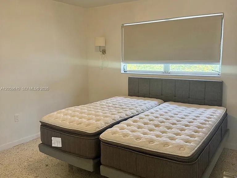 1736 SW 19th St #404 — Photo 8