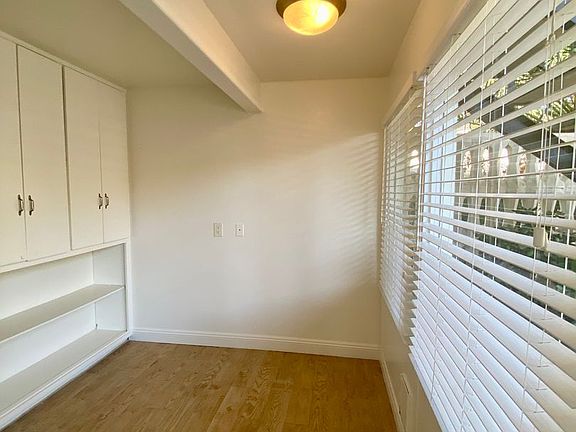 5th image of 1825 Chapala St #1