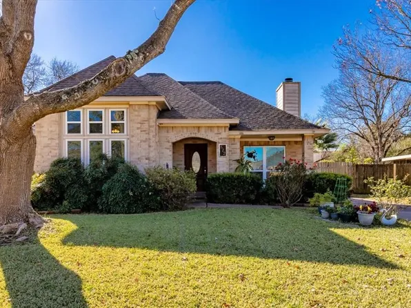 512 Valley Drive, League City, TX 77539