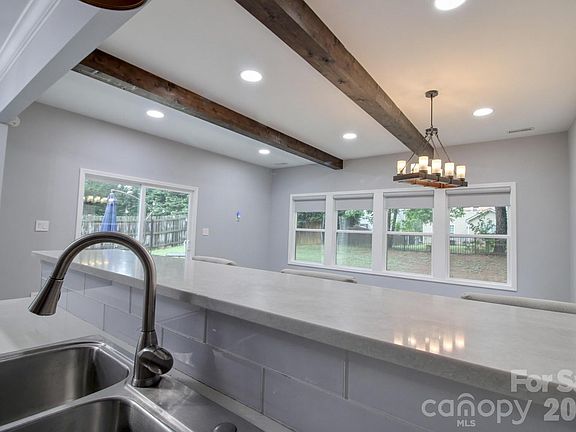 5th image of 1573 Wilburn Park Ln