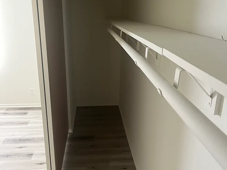 Cordary Apartments — Photo 7