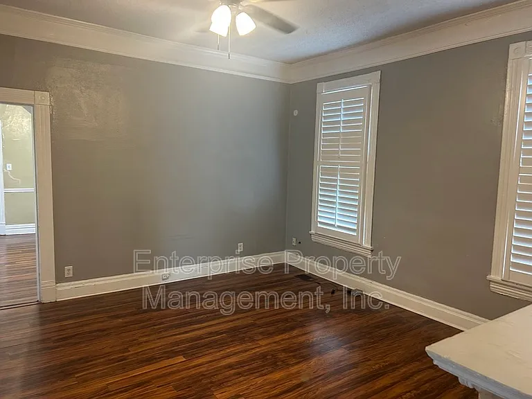 32 N Cooper St — Photo 9