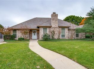 524 Heneretta Dr, Hurst, TX 76054