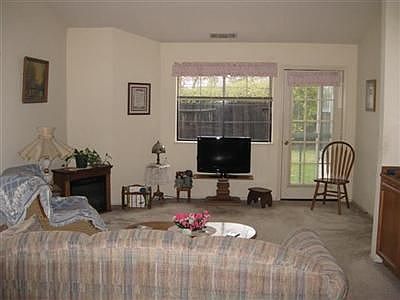2nd image of 1133 Bridle Ct