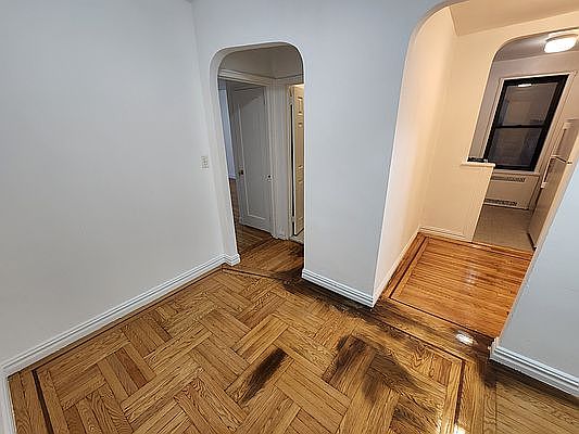 3rd image of 1200 College Ave #3E