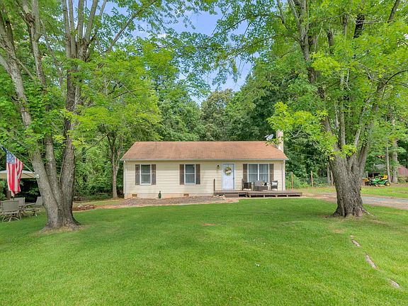 3rd image of 2597 Ridge Rd