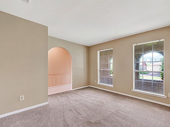 5th image of 9702 Hillis Street