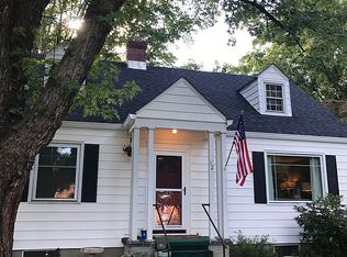12 Lee St, Staunton, VA 24401