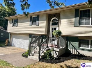 907 Saint John Rd, Elizabethtown, KY 42701