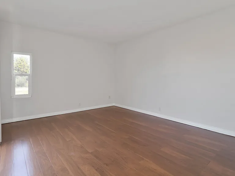 1160 E Washington Ave #3 — Photo 21