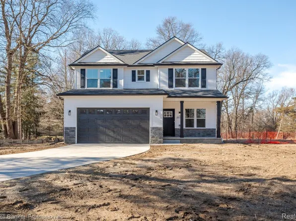 3771 Aberdeen Ln, Brighton, MI 48114