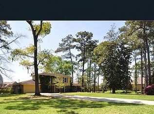 13537 Lakeside Terrace Dr, Houston, TX 77044
