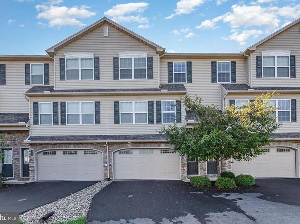 134 Old Schoolhouse Ln