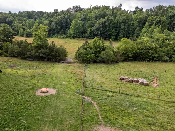 2000-2000 Gosser Ridge Rd, Liberty, KY 42539