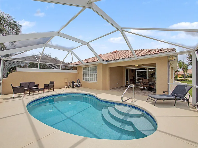 10617 SW Hartwick Dr — Photo 24