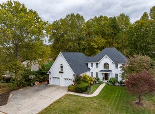 304 Shadowood Dr, Johnson City, TN 37604