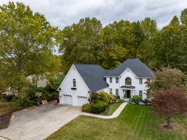 304 Shadowood Dr, Johnson City, TN 37604