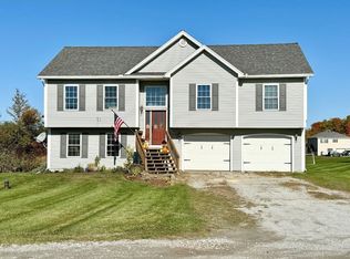 6 Fonda Ct, Swanton, VT 05488