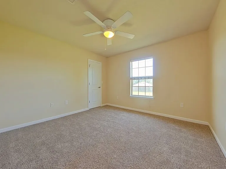 5254 Moore Loop — Photo 17