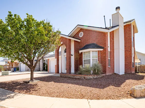 11000 Thatcher Pond Ln, El Paso, TX 79934