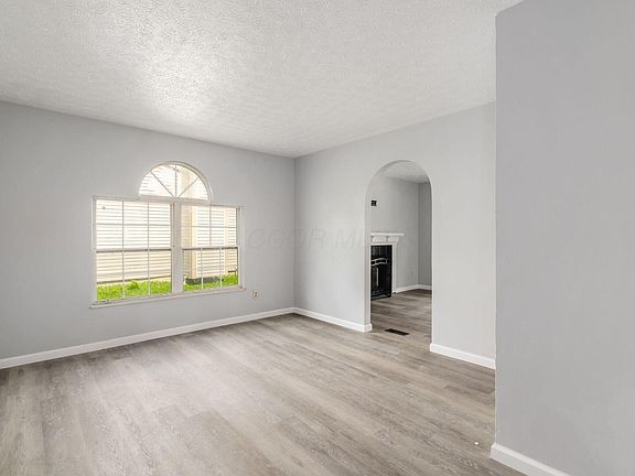 5th image of 1380 Stanwix Ct