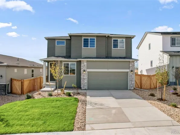 211 Mountain Flower Avenue, Fort Lupton, CO 80621