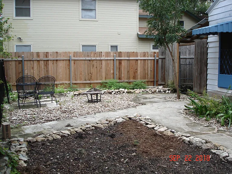 610 Cliff Dr — Photo 18