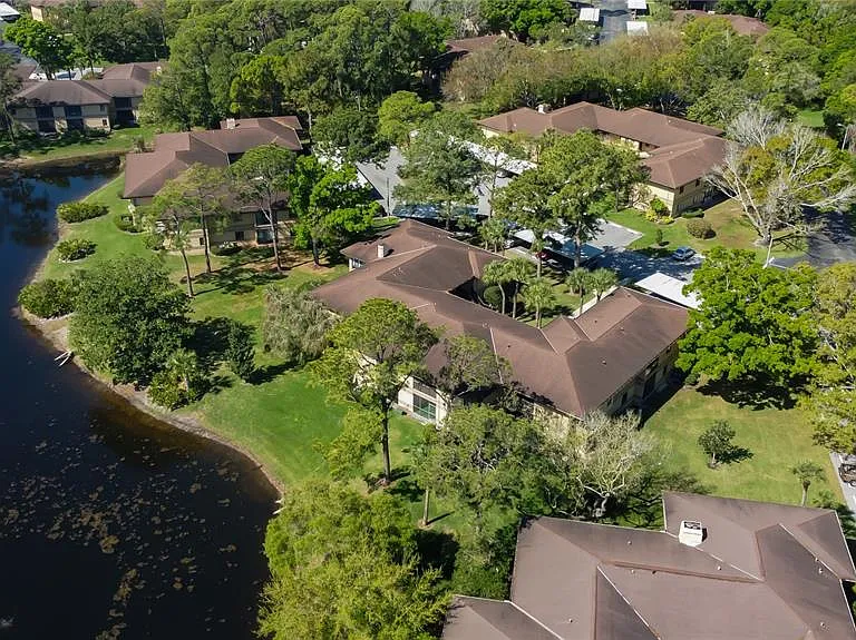 2673 Sabal Springs Cir #201 — Photo 15
