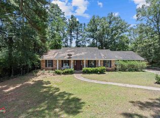 118 John C Rogers Dr, Center, TX 75935