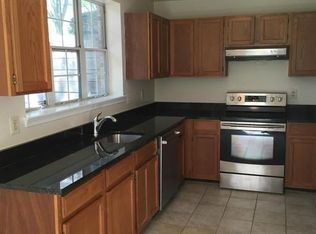 16331 Taconic Cir #84C, Dumfries, VA 22025