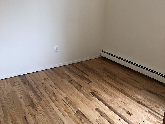 4th image of 2167 81st St
